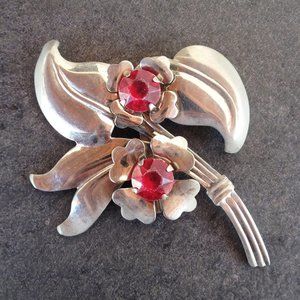 Vintage 40's Large Floral Brooch